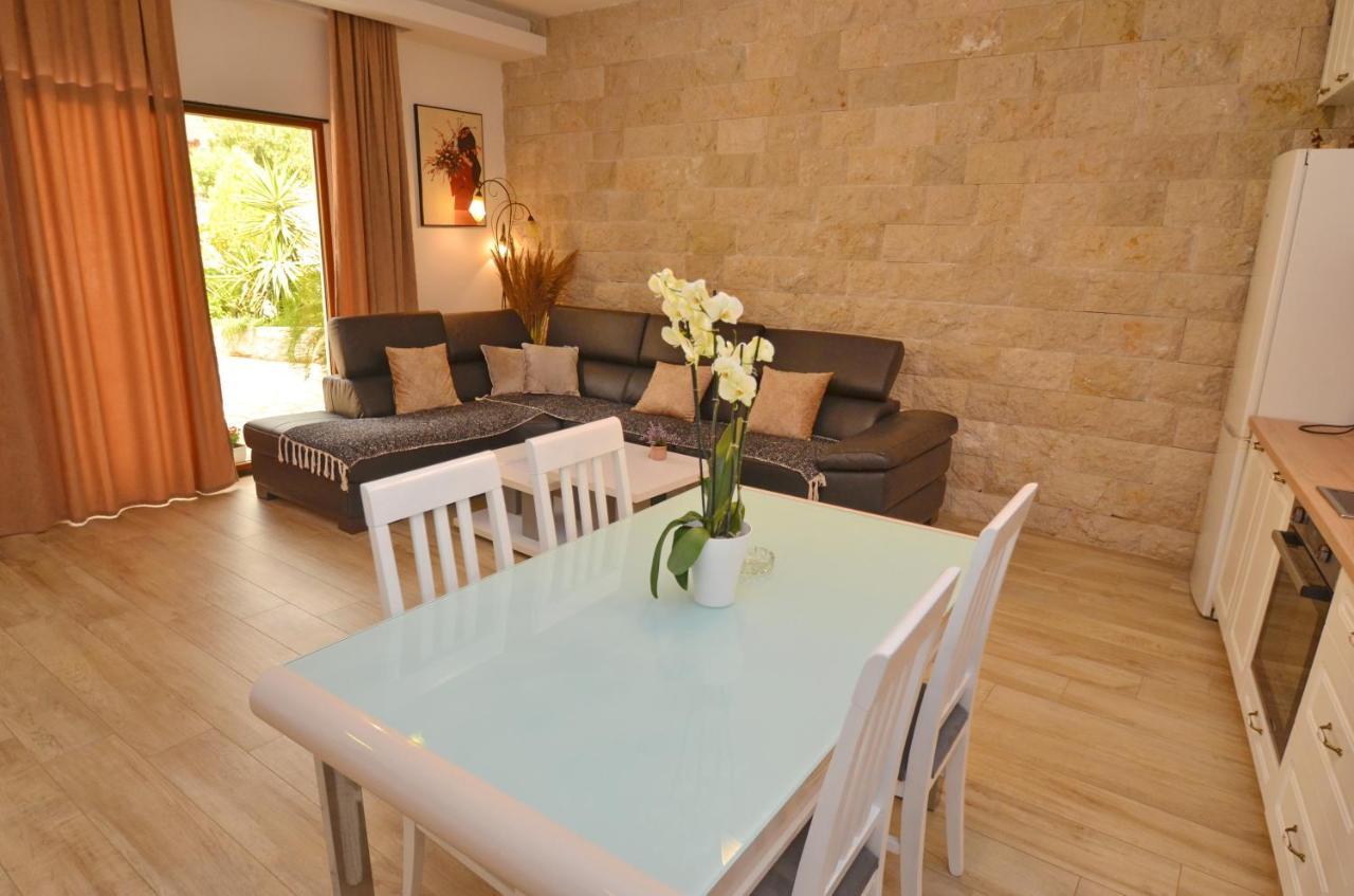 Villa Ilijana Tivat Dış mekan fotoğraf